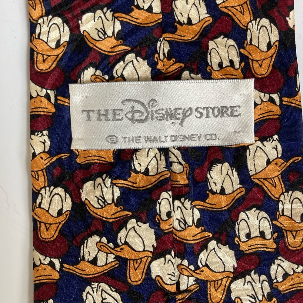 Vtg Disney Store Donald Duck Faces Neck Tie
